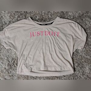 Nike Running “Just Do It” Crop Top — Light Pink — Women’s Medium — EUC